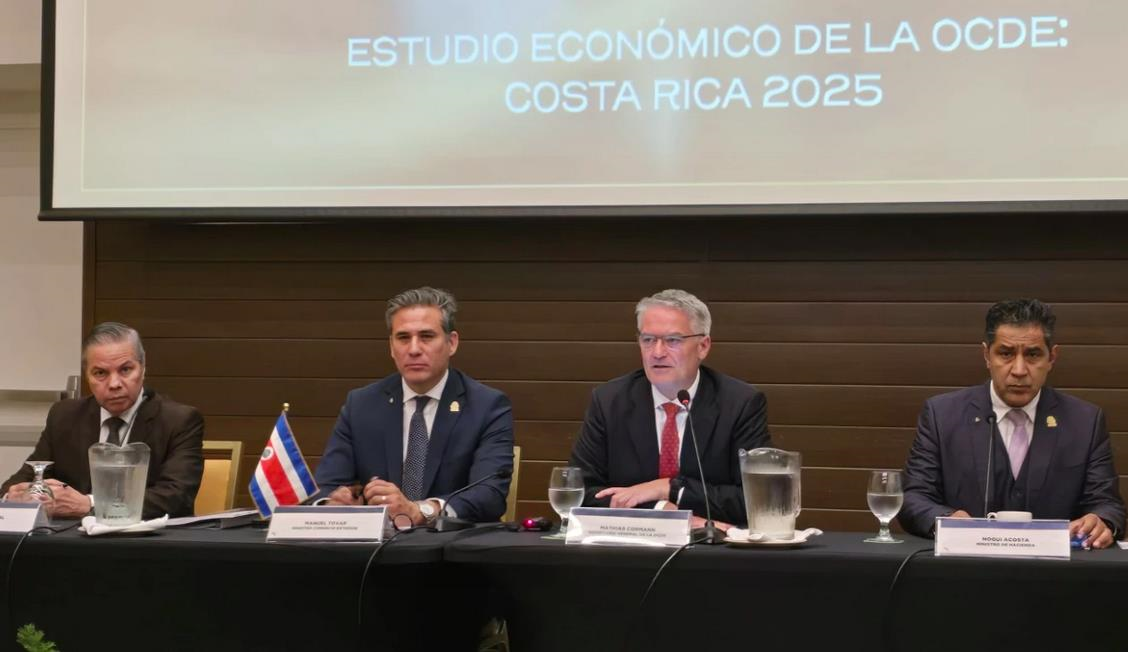 Ampliar el espectro de impuestos y mejorar “carencias” en infraestructura pública sugiere OCDE a Costa Rica para mejorar competitividad