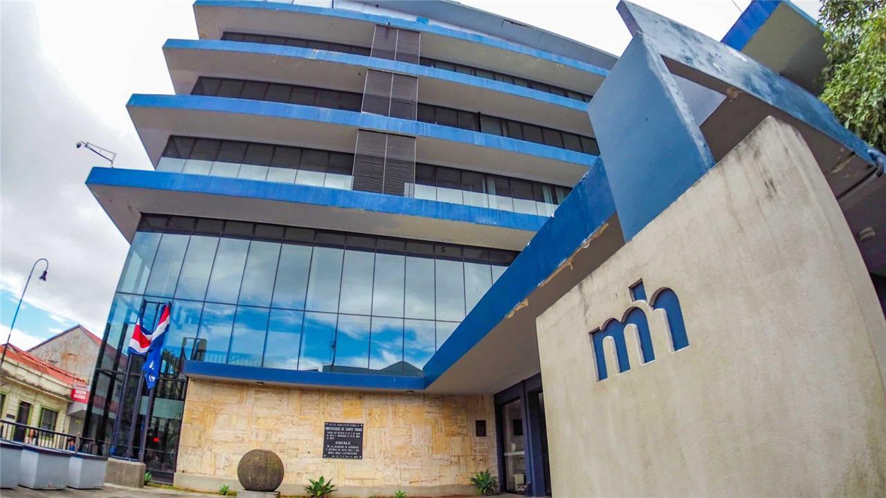 Costa Rica marca un hito histórico en la modernización de las finanzas públicas