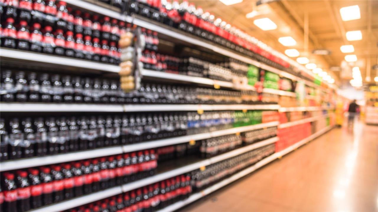 Empresarios alertan sobre intención de crear impuesto del 10% a gaseosas