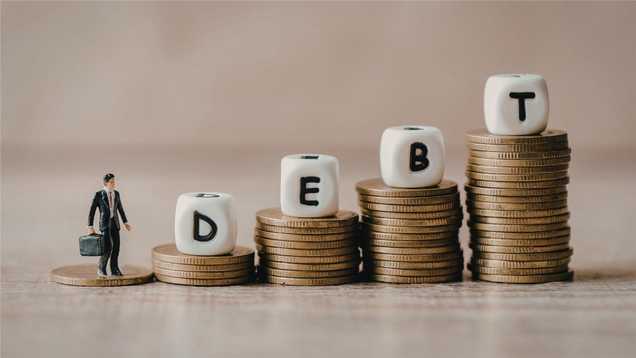 Costa Rica debe más dinero que hace tres meses, aunque Hacienda celebra caída de la deuda pública