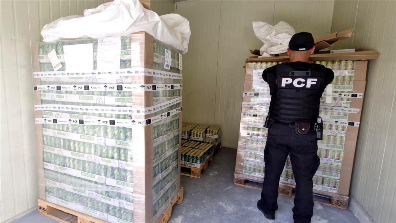 Hacienda decomisó cerca de 65 mil unidades  de licor este miércoles