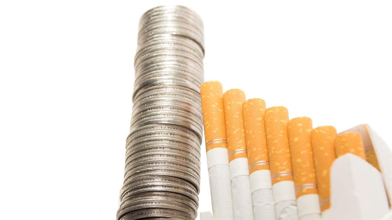 Nuevo estudio de la UNA reitera que impuestos al tabaco podrían retrasar hasta por dos años el inicio del fumado