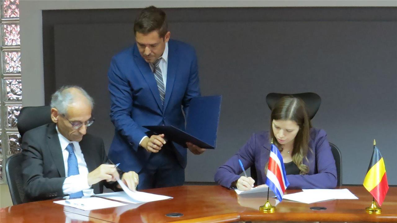 Aduanas de Costa Rica y Bélgica firman memorándum para cooperación aduanera