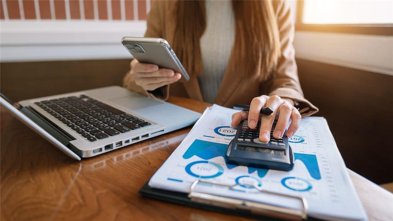 Costarricenses podrán en un año pagar sus impuestos mediante App de Hacienda Digital
